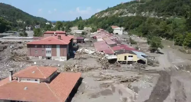 Son dakika! Bakan Kurum: Selde hasar gören sanayi sitelerinin tamamını yeniliyoruz
