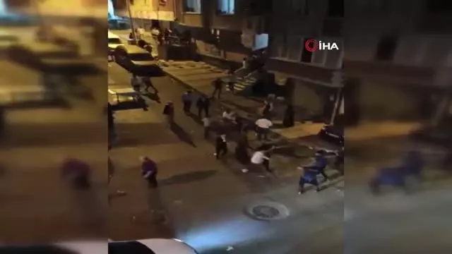 Sultangazi'de polislere saldıran 8 kişi adliyeye sevk edildi