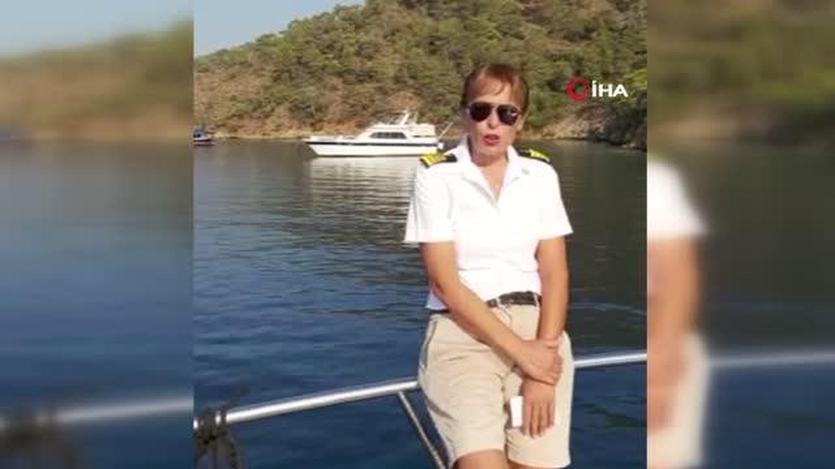 Yat turunda denize giren kadını kaplumbağa ısırdı - Vimarsana News