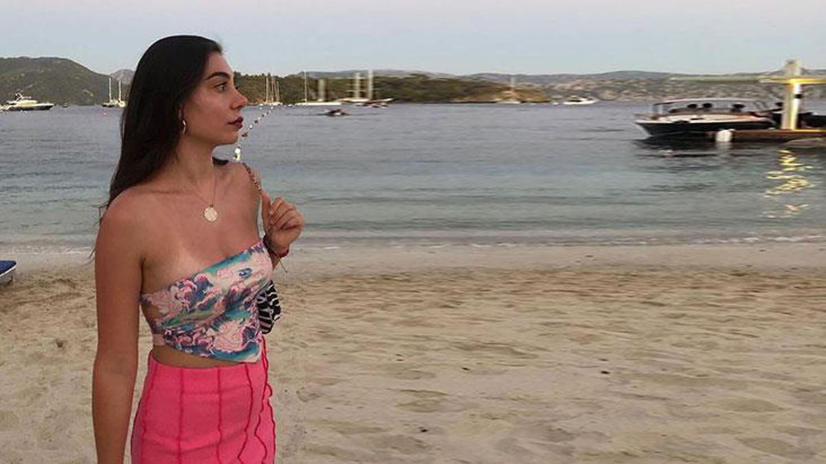 Alemin Kralı'nın Oben'i sosyal medyadan paylaştığı fotoğraflarla kendisine hayran bıraktı