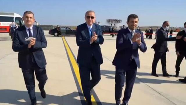 Cumhurbaşkanı Erdoğan, Akıncı TİHA'ya ilk imzayı attı