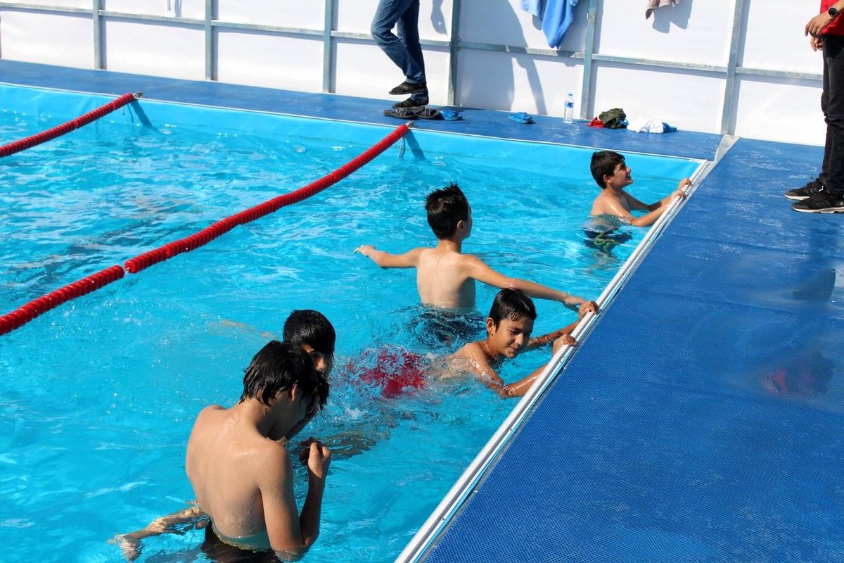Doğanşehir'e portatif havuz