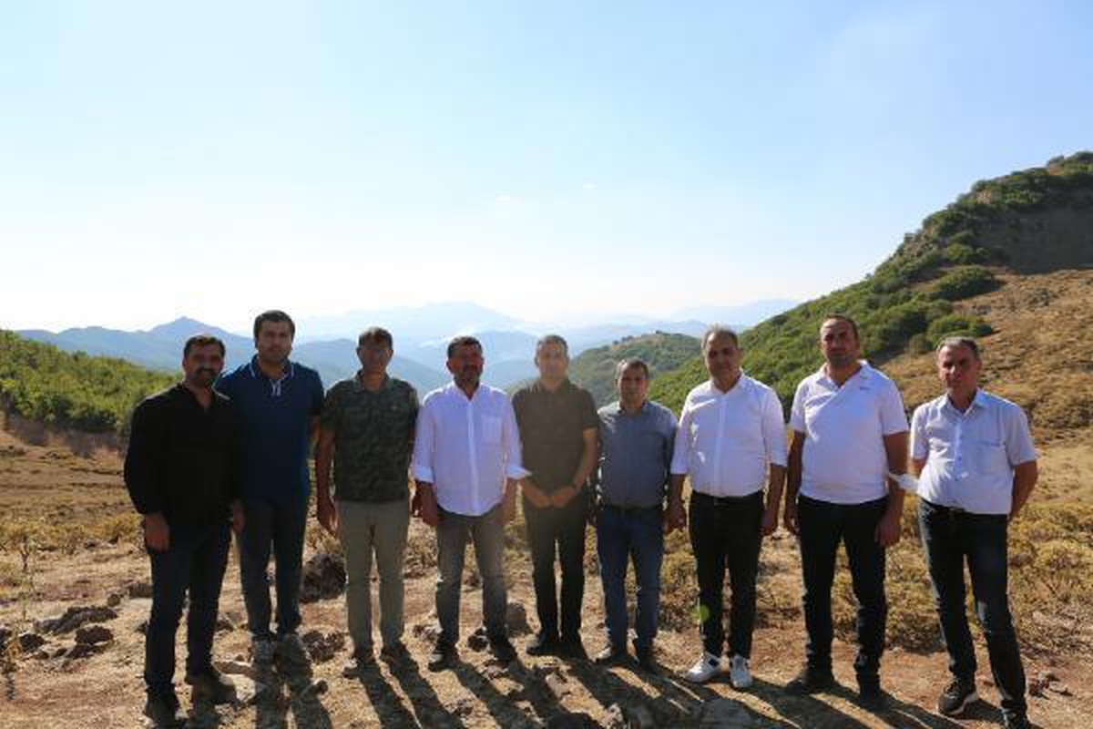 OGM: Tunceli'de 2 helikopter ve 1 uçakla yangına müdahale sürüyor (4) - Vimarsana News