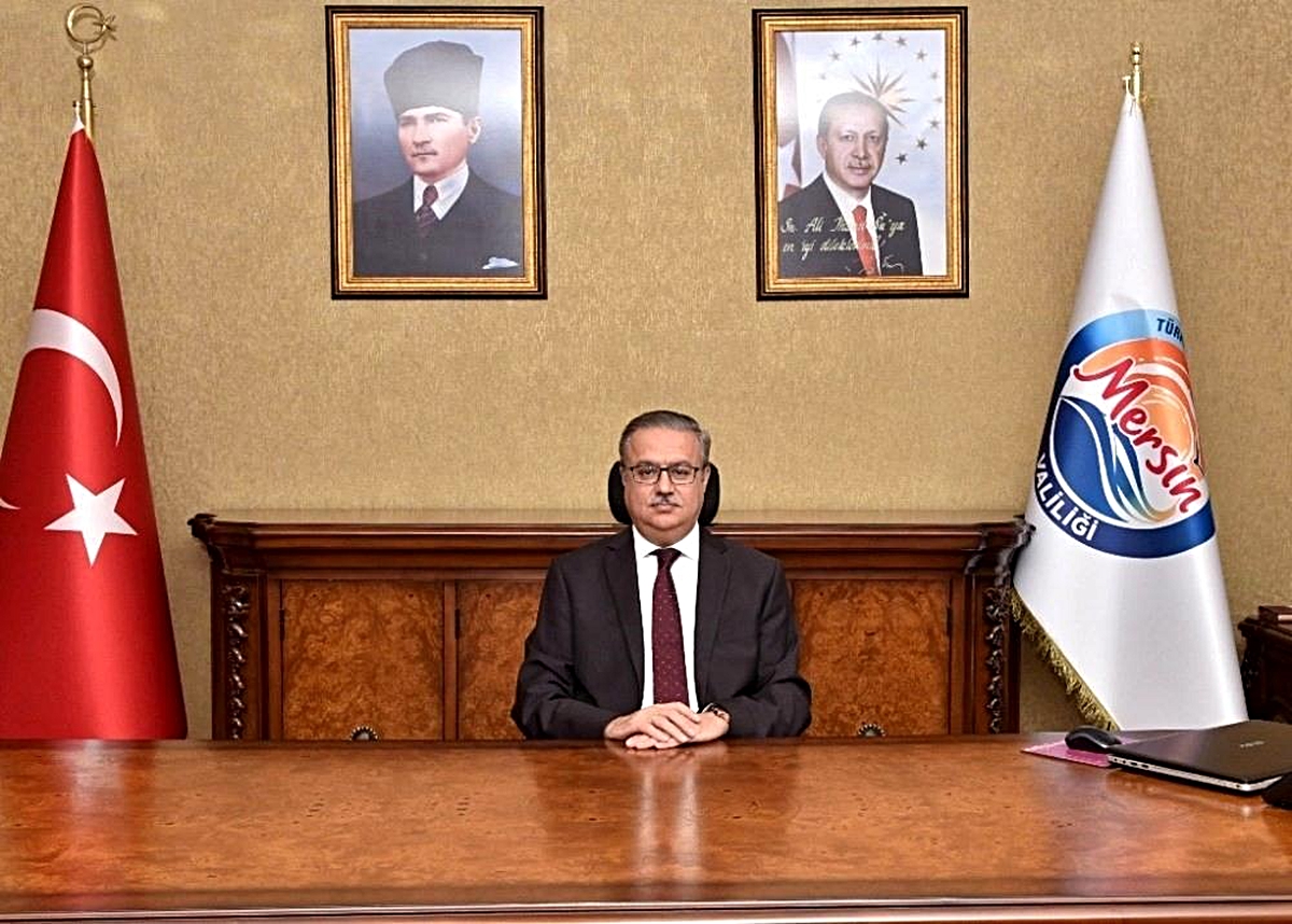 Vali Su, 30 Ağustos Zafer Bayramını kutladı - Vimarsana News