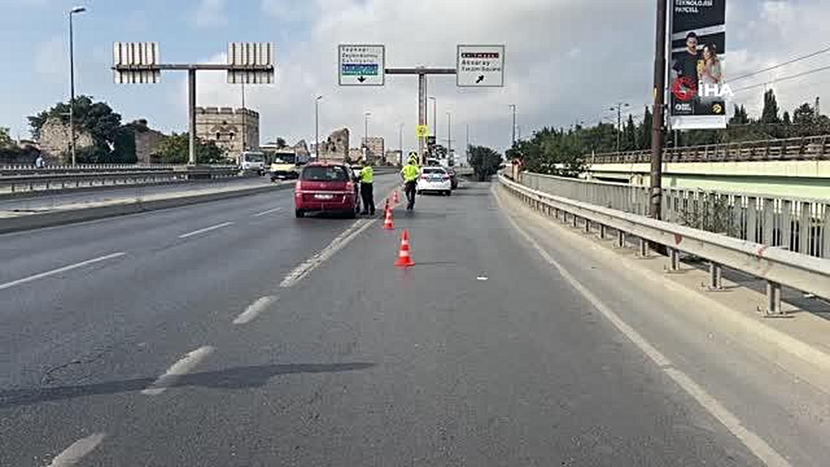 Vatan Caddesi 30 Ağustos provaları nedeniyle trafiğe kapatıldı - Vimarsana News