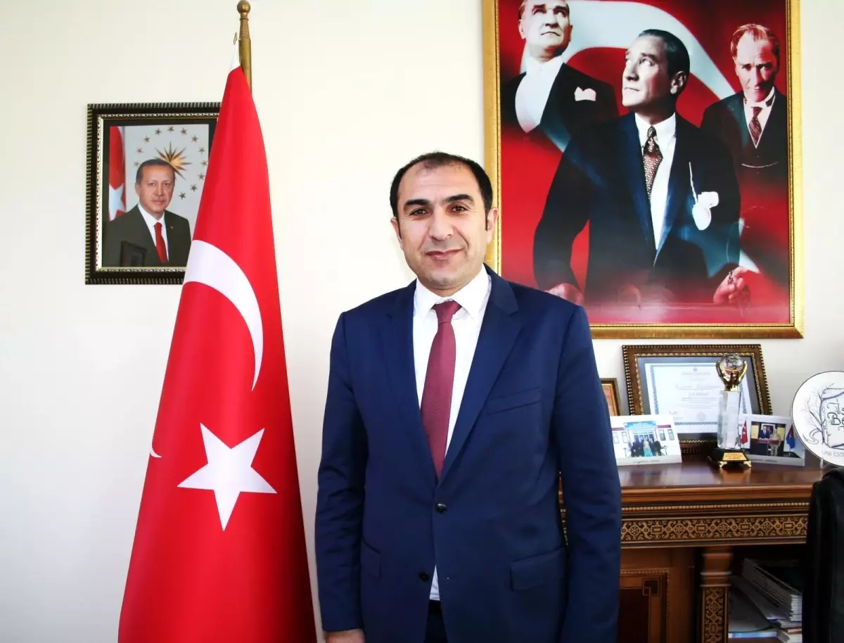 Başkan Berge: '30 Ağustos bağımsızlığımızın nişanesidir'