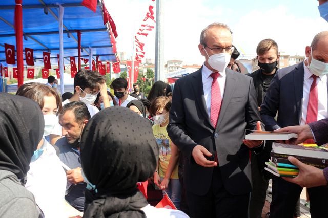 kocaeli de zafer bayrami coskuyla kutlandi 7 14363310 o