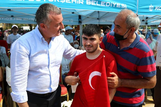 ozel bireyler deniz festivalinde doyasiya egl 10 14364026 o