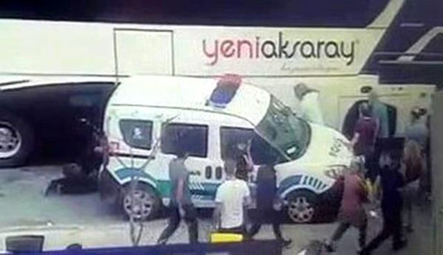 polis memuru otobus ile ekip otosu arasinda 2 14363766 o