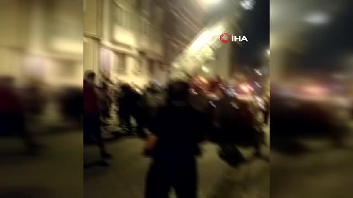 Son dakika haber: Üsküdar'da korkutan yangın: Yaşlı kadın ve kızı evde mahsur kaldı - Vimarsana News