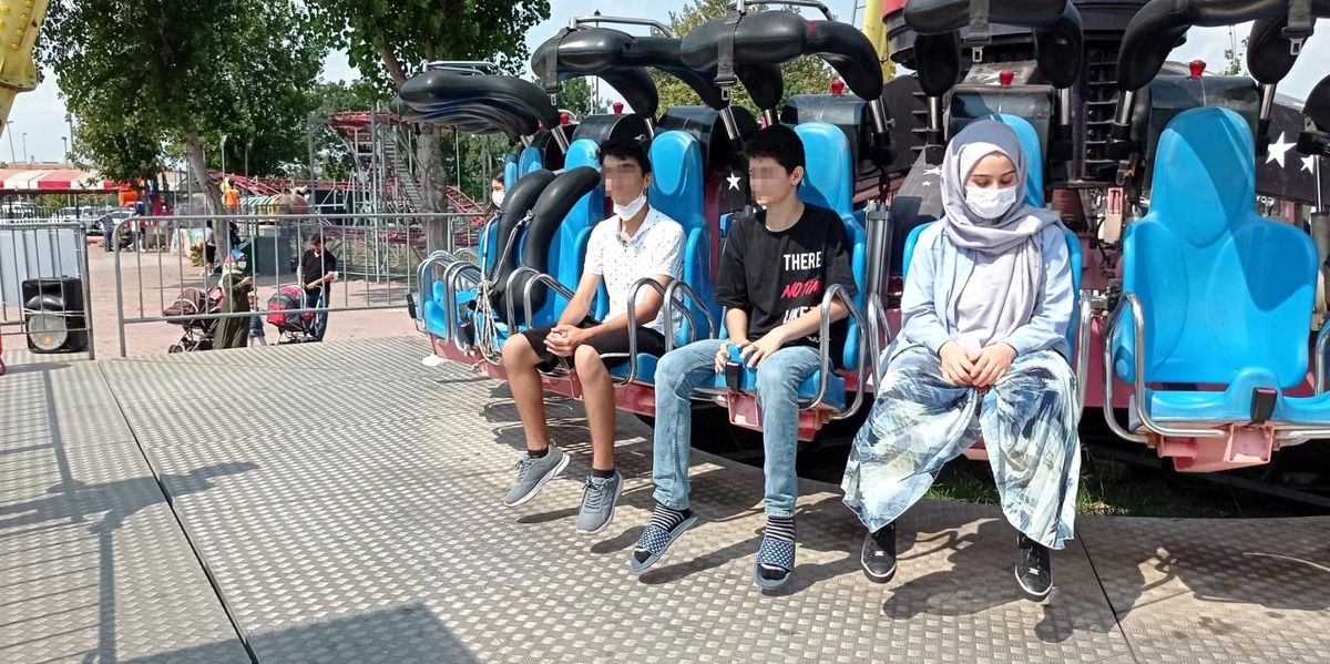 Son dakika haberleri... Avcılar'da lunaparkta 19 yaşındaki genç kızın şok ölümü