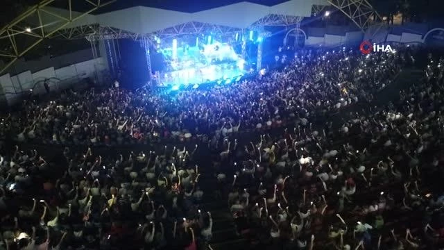 Bursa Festivali, Ebru Gündeş'in muhteşem konseriyle final yaptı