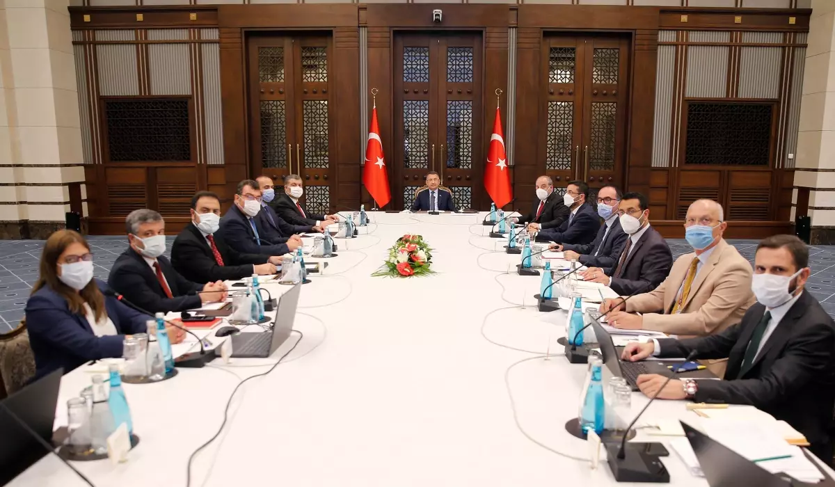 Cumhurbaşkanı Yardımcısı Oktay başkanlığında 'Yerli Aşı Çalışmaları Değerlendirme Toplantısı' yapıldı
