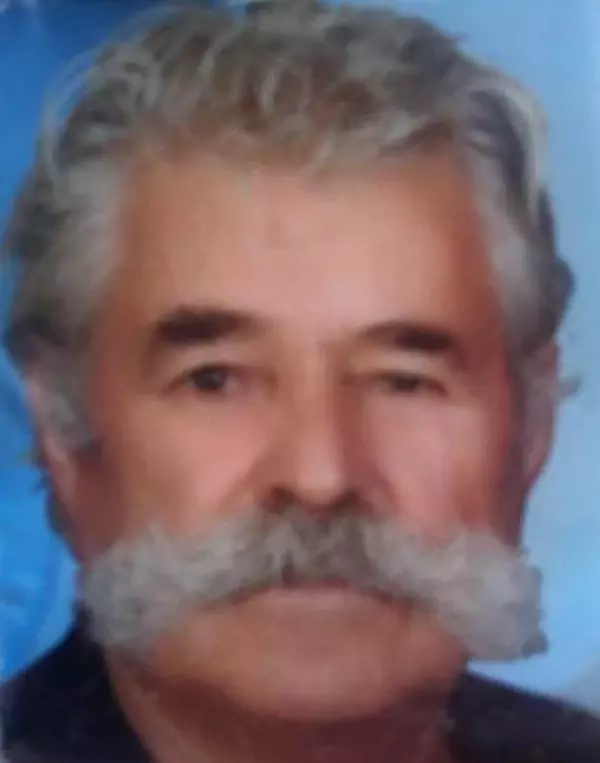 Duvardan sızan sarı su, esnafı harekete geçirdi! Yaşlı adam evinde ölü bulundu