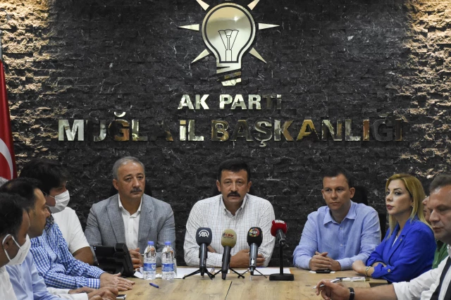 Yanan alanları inceleyecek AK Parti heyeti, hazırlanan raporu Cumhurbaşkanı Erdoğan'a sunacak (2)