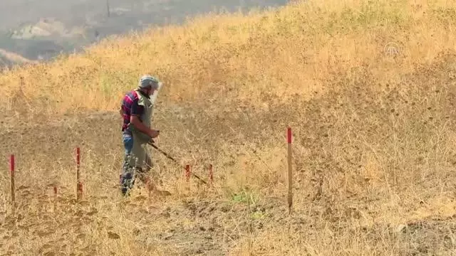 Azerbaycan'ın işgalden kurtarılan kentlerinde 10 aydır karış karış mayın temizliği yapılıyor