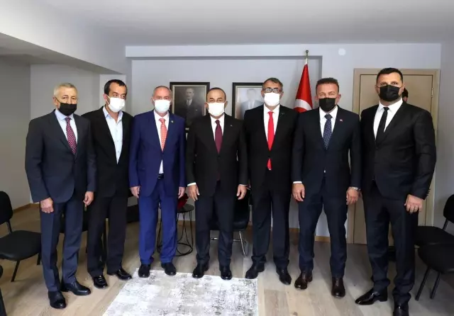 Son dakika: YENİ PAZAR - Dışişleri Bakanı Çavuşoğlu, Boşnak Ulusal Azınlık Konseyi'ni ziyaret etti
