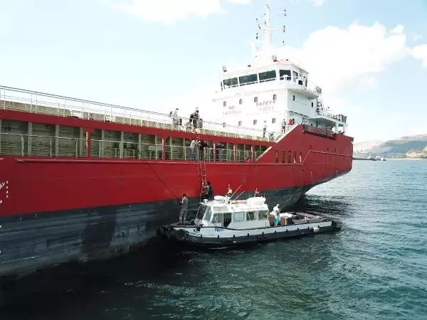 Gemide pozitif vakalar çıktı, mürettebat karantinaya alındı