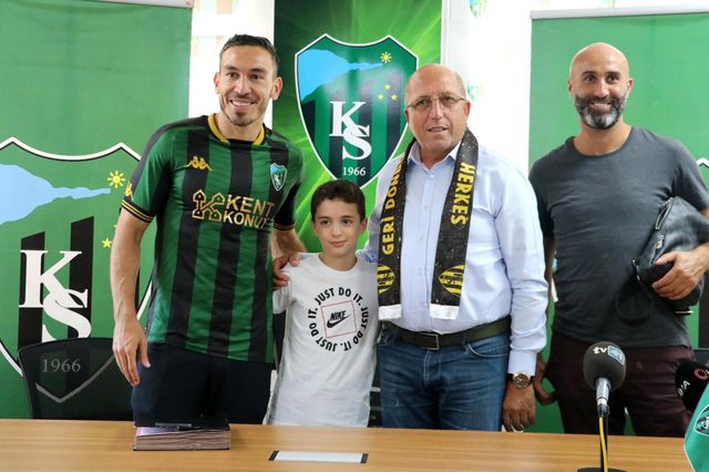 kocaelispor mevlut erdinc le 2 yillik sozlesm 3 14368549 o