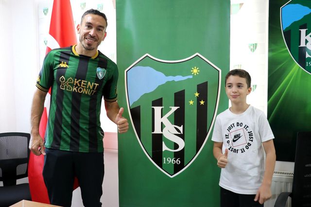 kocaelispor mevlut erdinc le 2 yillik sozlesm 4 14368549 o