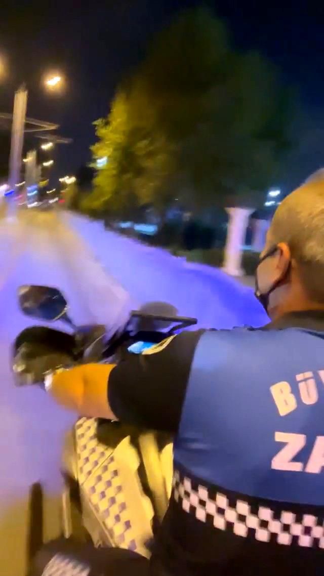 konsere gec kalan koray avci nin imdadina 4 14367127 o