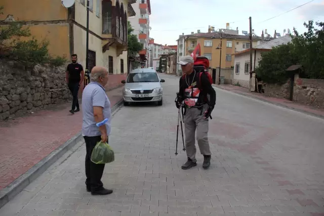 Milli Mücadele ruhunu yaşatmak için Erzurum'dan Sivas'a yürüyor