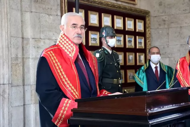 Yargıtay adli yılın ilk gününde Anıtkabir'e ziyaret gerçekleştirdi