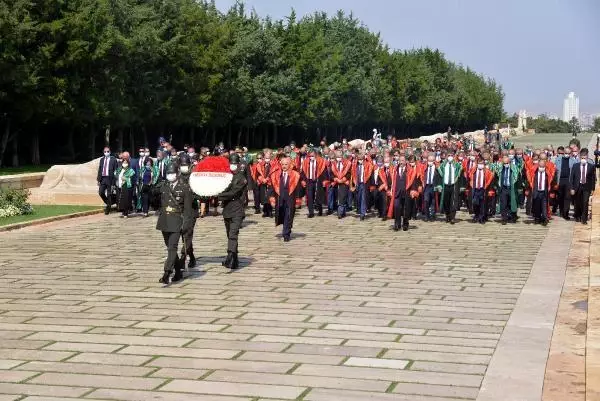 Yargıtay üyelerinden Anıtkabir'e ziyaret