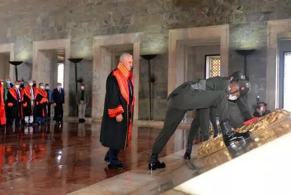 Yargıtay üyelerinden Anıtkabir'e ziyaret