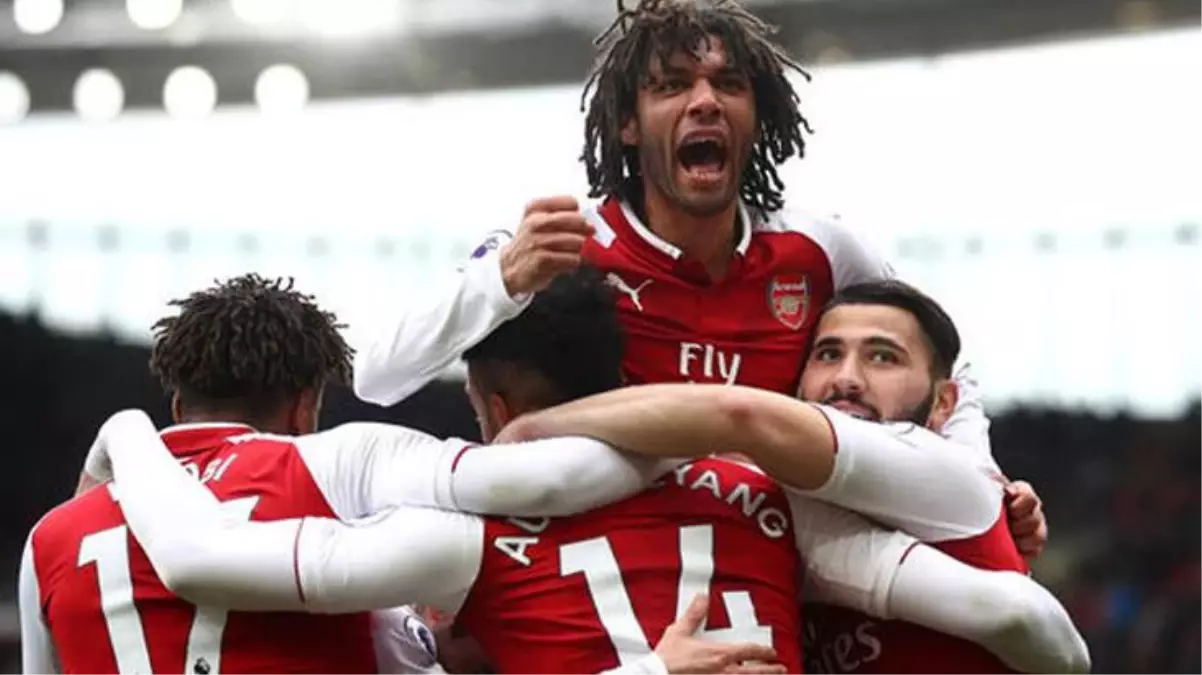 Aynı oyunculara takılıp kaldılar! Beşiktaş ve Galatasaray, şimdi de Elneny için savaşa tutuştu