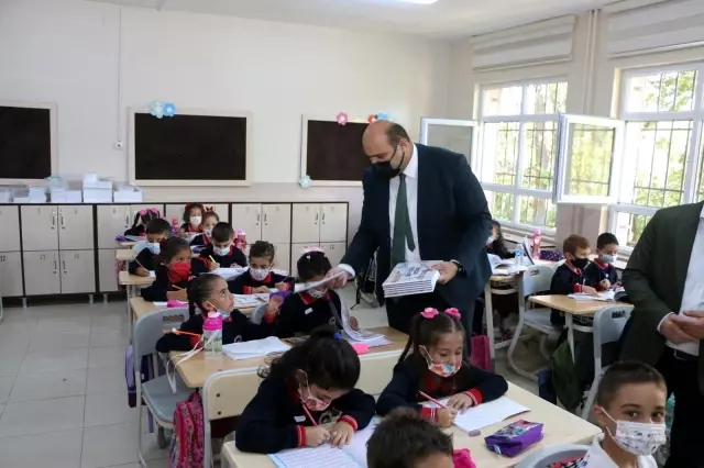 Başkan Orhan'dan Aziziyeli miniklere sürpriz