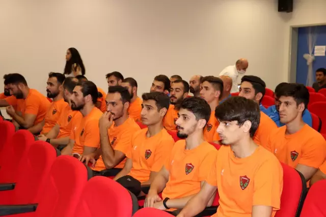 Hatayspor Hentbol Takımı basına tanıtıldı