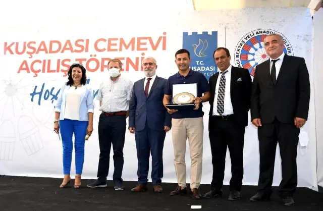 Türkiye'nin en büyük 3. Cemevi Kuşadası'nda açıldı