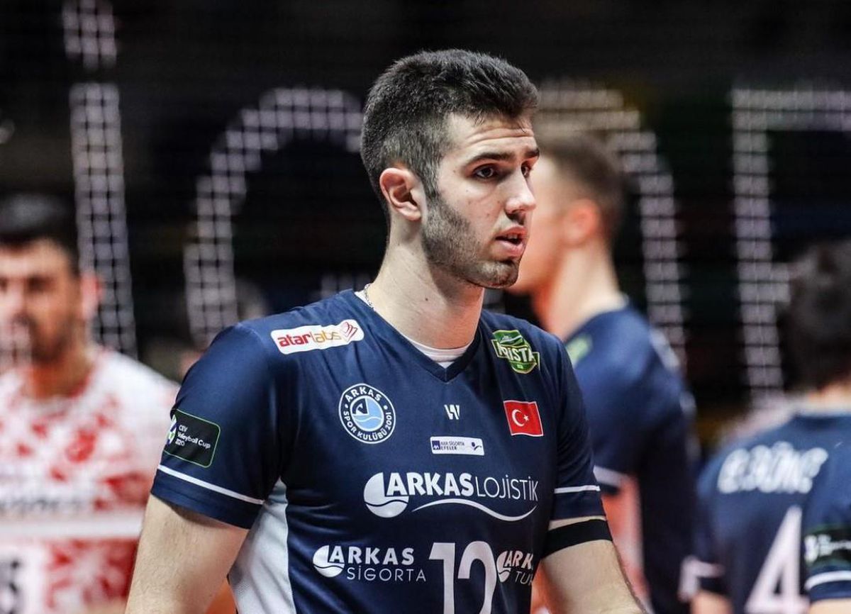 Adis Lagumdzija kimdir? Türkiye Voleybol oyuncusu Adis Lagumdzija kimdir, kaç yaşında, nereli, boyu kaç, kilosu kaç?