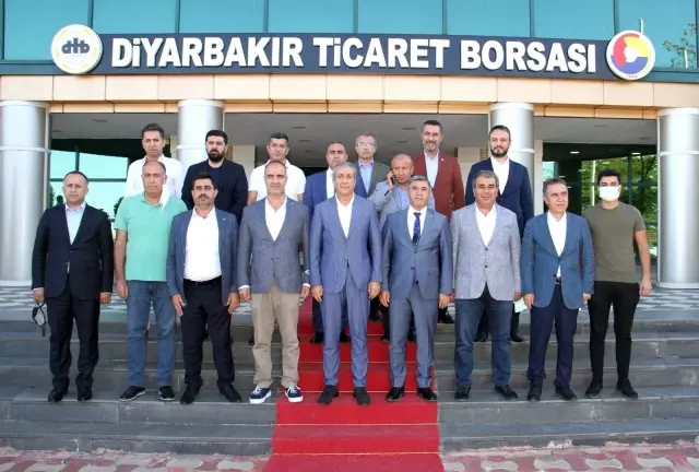 AK Parti Diyarbakır Milletvekili Eker, DTB Başkanı Yeşil ile bir araya geldi
