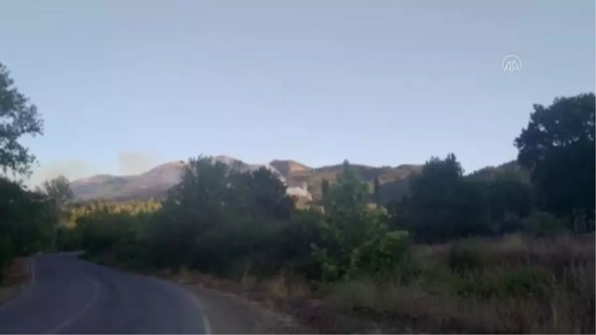 BALIKESİR - Orman yangını kontrol altına alındı