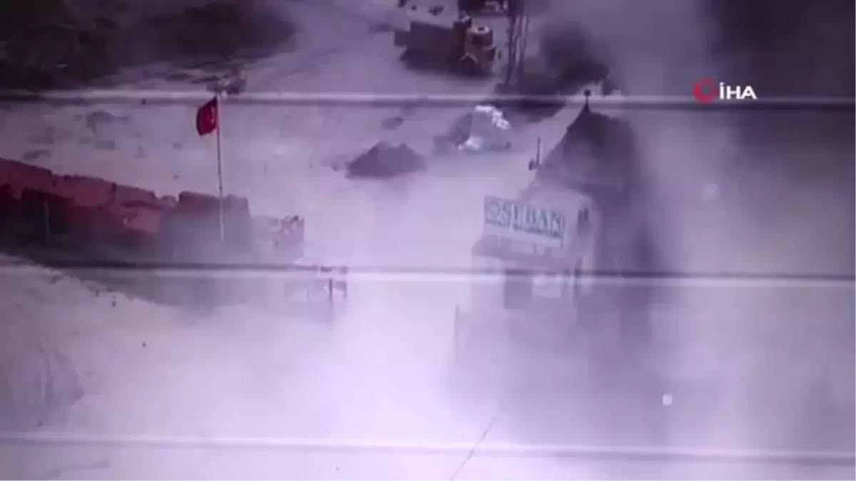 Son dakika haberi | Bursa'da hortum anı güvenlik kamerasına yansıdı