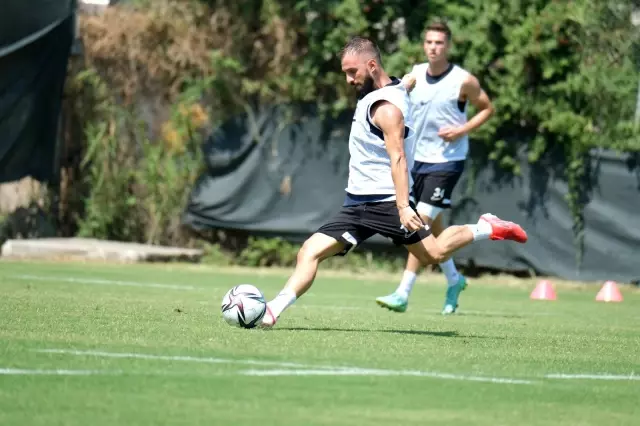Hatayspor milli arada çalışmalarını sürdürüyor