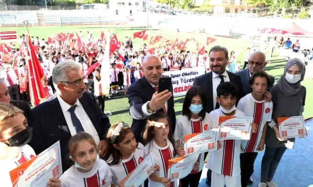Keçiören'deki yaz spor okullarından 3 bin öğrenci faydalandı