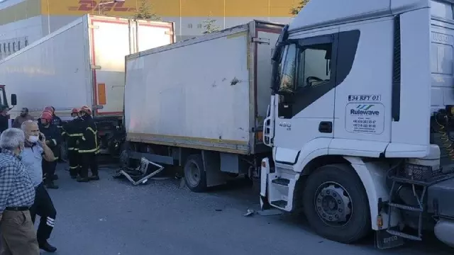 Zincirleme trafik kazasında 1 kişi yaralandı
