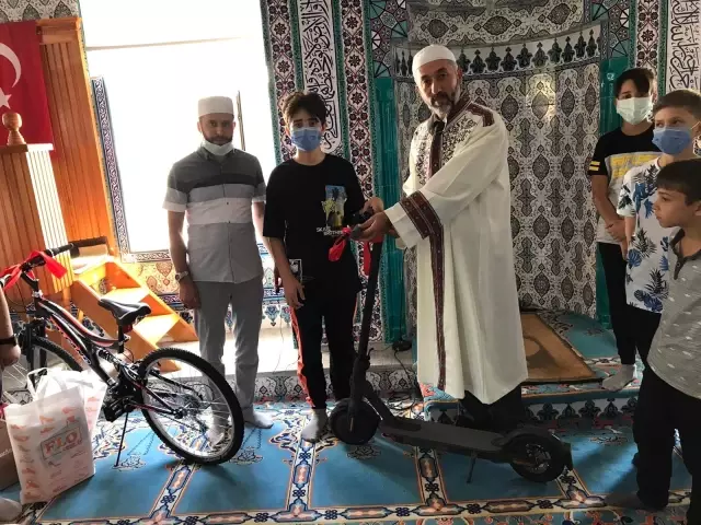 Namaz kıl ödülünü al projesi