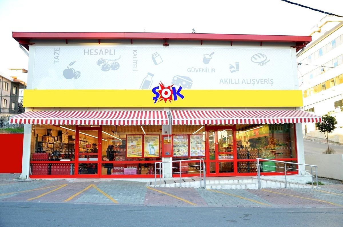 ŞOK Marketler okul alışverişinde kaliteli ürünleri uygun fiyatlarla sunuyor