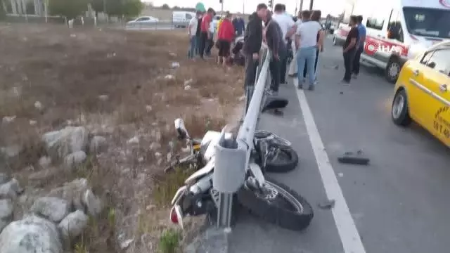Otomobil motosiklete çarptı: 1 yaralı