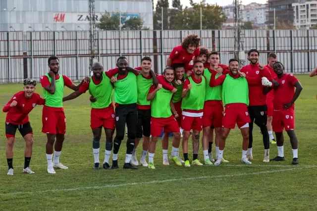 Samsunspor'da Fofana ve Melih Altıkulaç'ın lisansı çıkartıldı