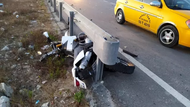 Otomobil motosiklete çarptı: 1 yaralı