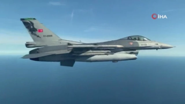 Türk Hava Kuvvetleri, Polonya semalarında eğitim uçuşlarını sürdürüyor