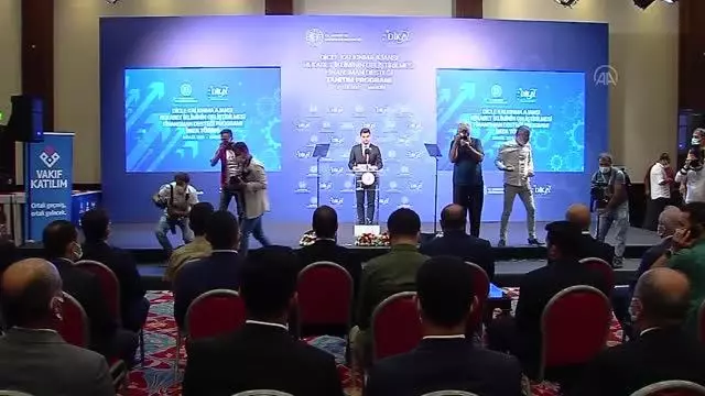 Varank: Mardin'in 3 ilçesinde ve 2. OSB'de tekstil sektörüne yönelik olarak hazır fabrika binaları inşa edeceğiz