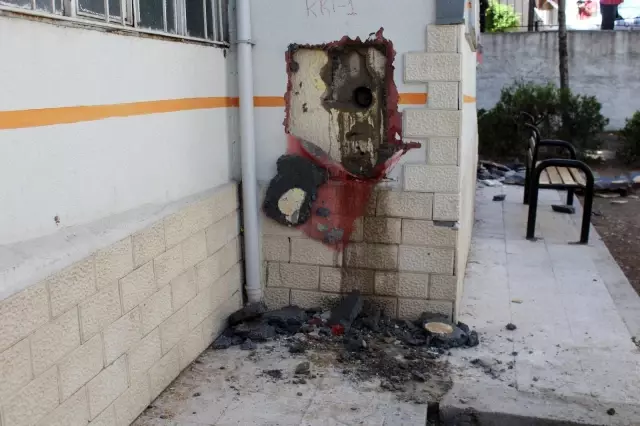 Başkentte taşıyıcı kolonlarında çatlak oluşan bina tamamen boşaltıldı