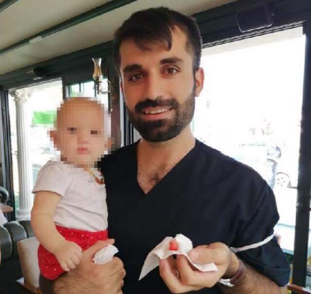 Boğulma tehlikesi geçiren 6 aylık Beren'i öğle yemeğine çıkan doktor kurtardı