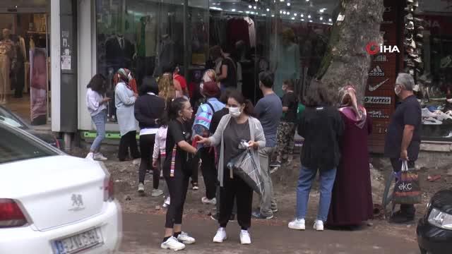 cocuklarina okul kiyafeti almak isteyen velil 2 14373841 o